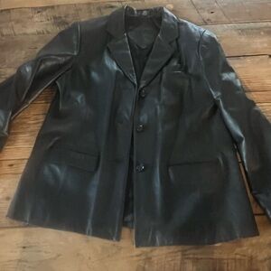 Women's Sleek Black Leather Jacket
